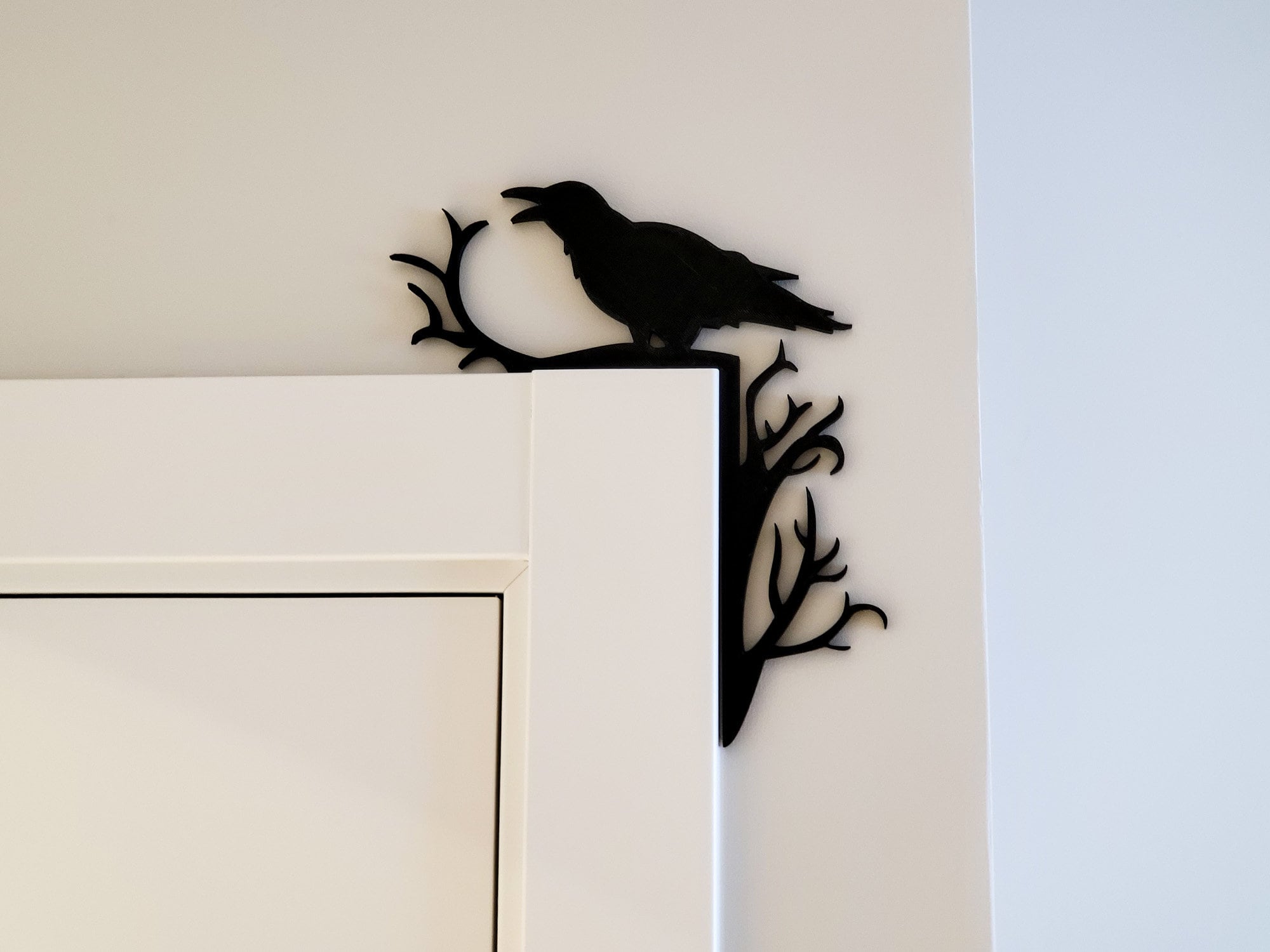 Crow Corner Door Decoration
