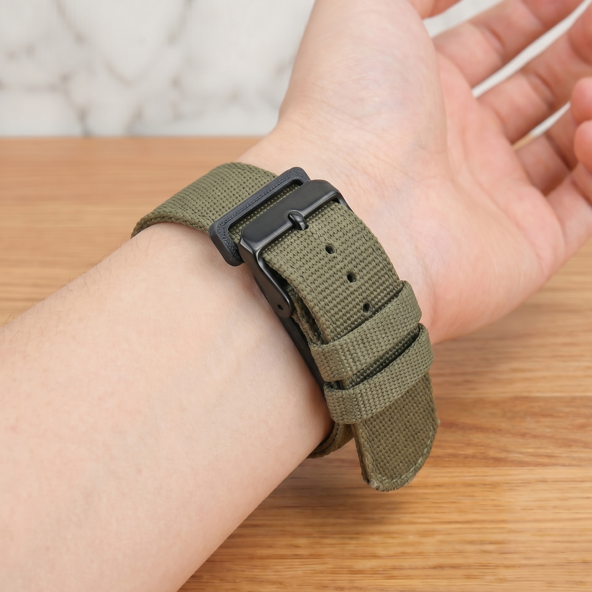 Fitbit Air Adaptador oculto para correas de reloj, compatible con correas de cuero, silicona y metal